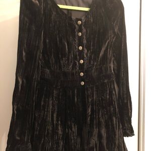 Black velvet tip or jacket. Almost new!